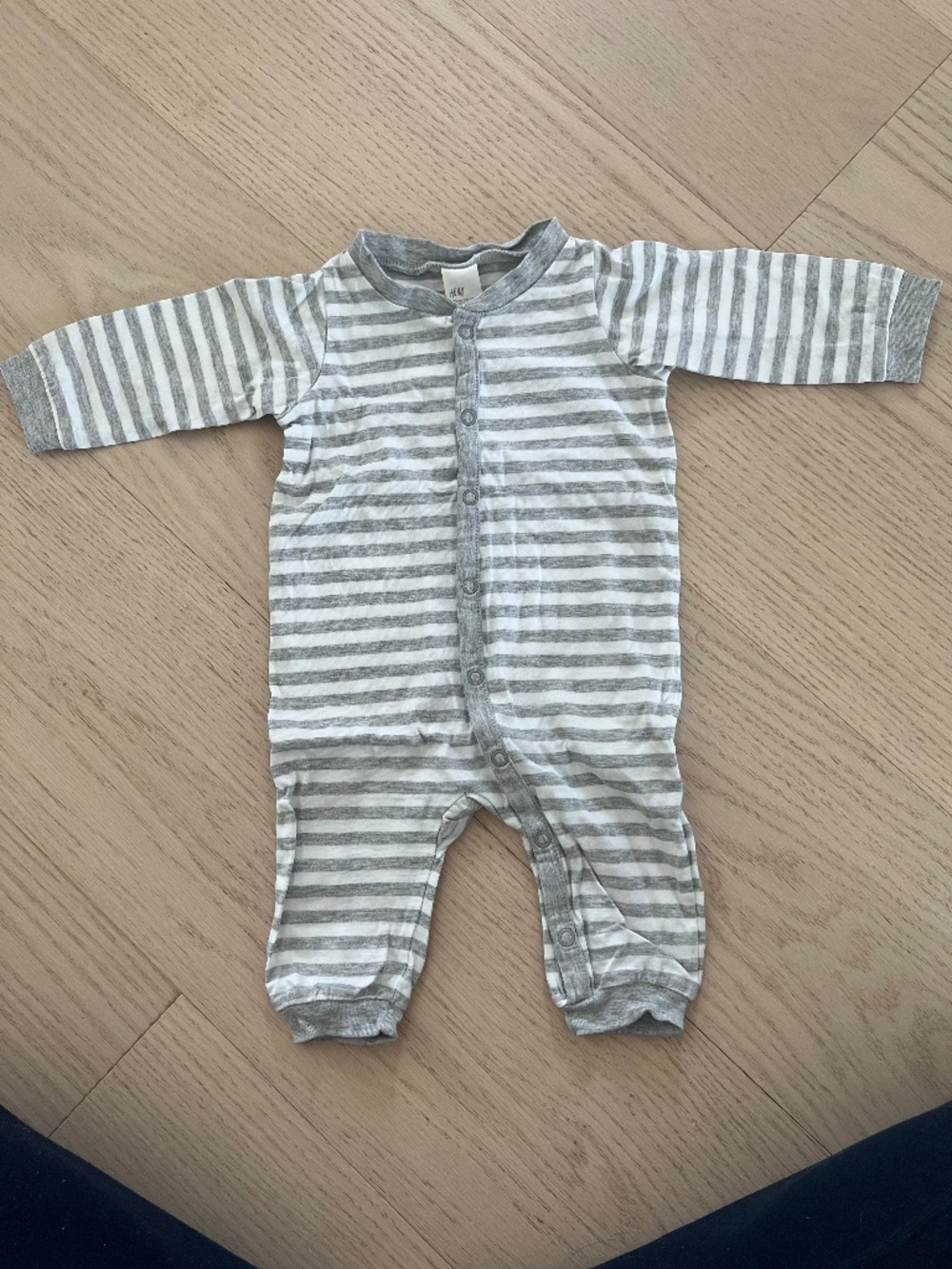 H&M Baby Organic Cotton Striped Romper 2–4M
